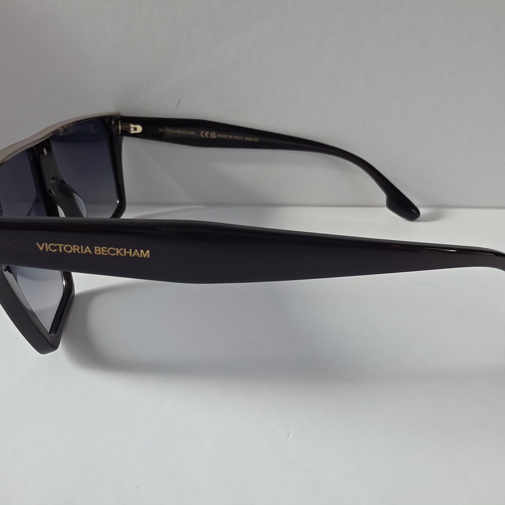 Victoria Beckham Black Sunglasses - Picture 5 of 6